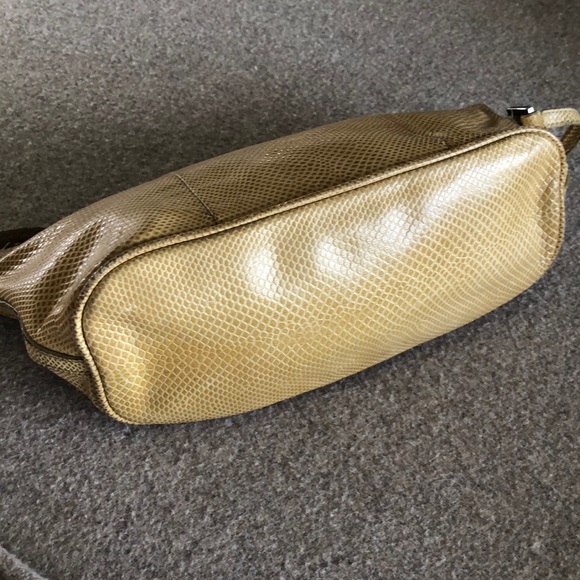 90s snakeskin Gucci clutch serial number 071982123 - Picture 4 of 6